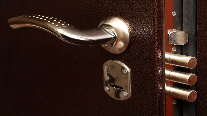 3 Benefits Provided by Experts Who Service Residential Locks in Floral Park, NY